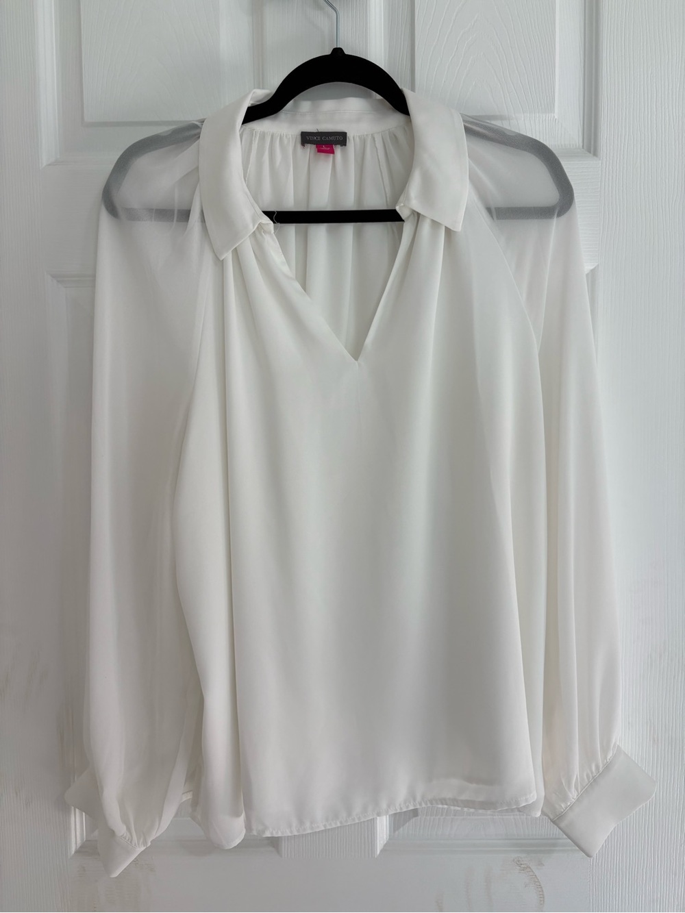 Vince Camuto White V-Neck Collared Blouse